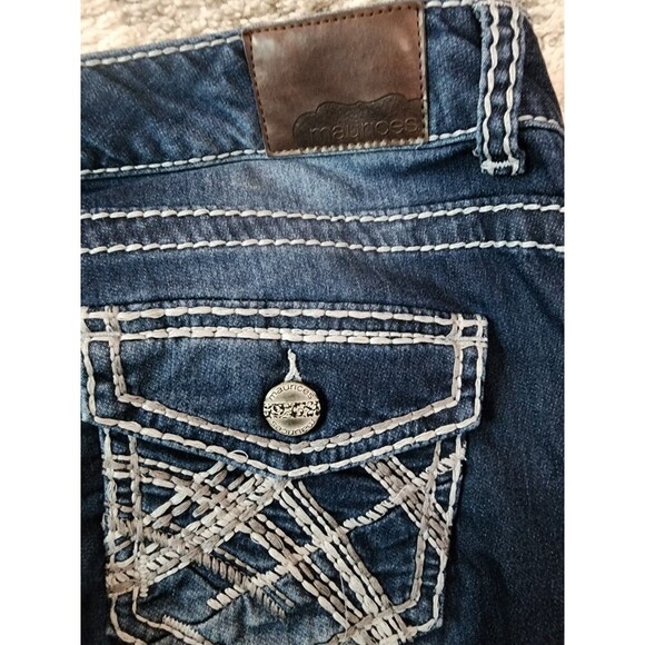 Maurices Jeans Womens Medium Blue Dark Wash Embroidered Stretch - Picture 7 of 7